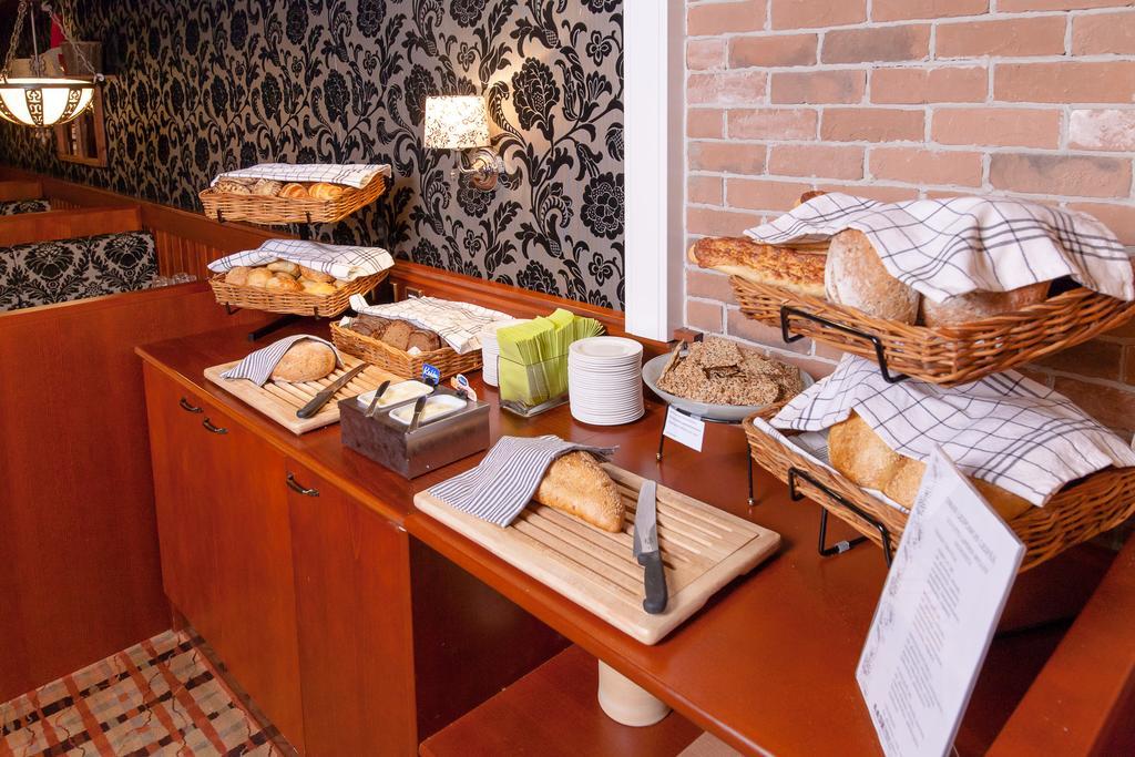 Aadankosio Hotell Joensuu Eksteriør bilde